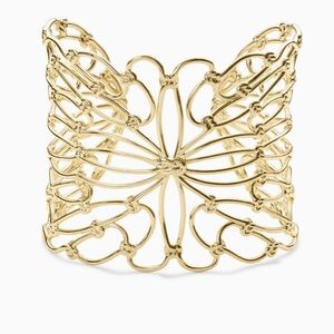 Hallie Statement Bracelet In Gold